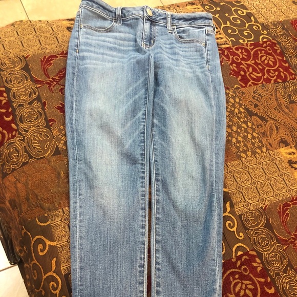 American eagle jeans ( medium wash ) - Picture 4 of 5